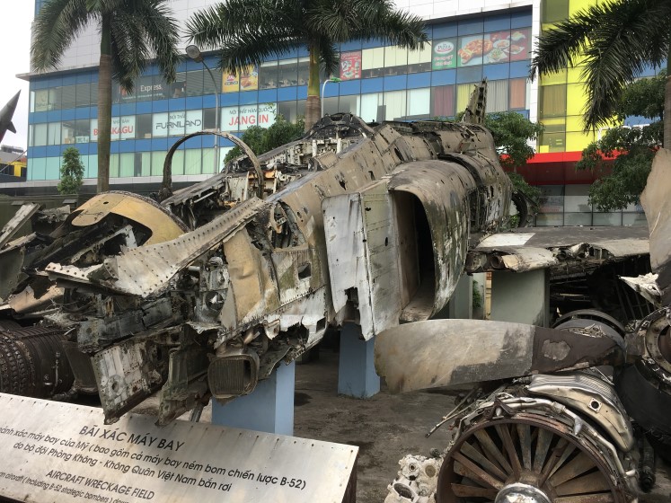 Vietnam War downed F-4 Phantom, Hanoi Museum, Historic Real Kit