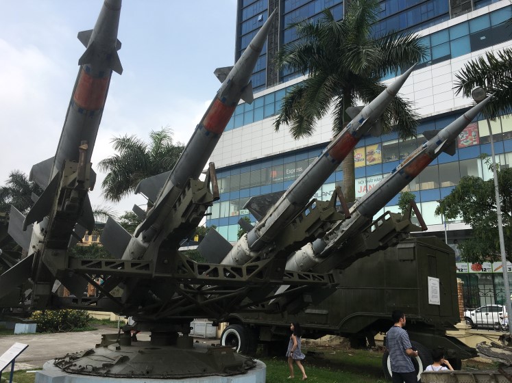 Vietnam War Aircraft & Guns, Hanoi Museum, Historic Real Kit