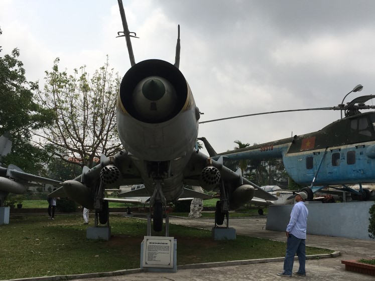 Vietnam War Aircraft & Guns, Hanoi Museum, Historic Real Kit