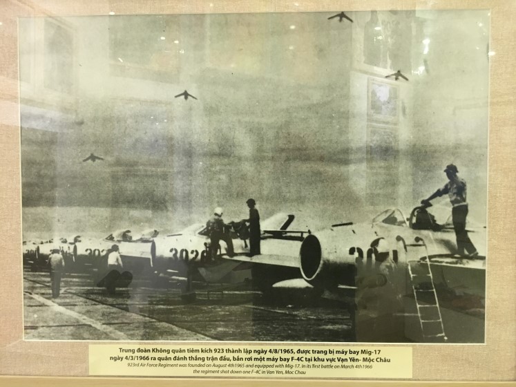 Vietnam War MiG 17, Hanoi Museum, Historic Real Kit