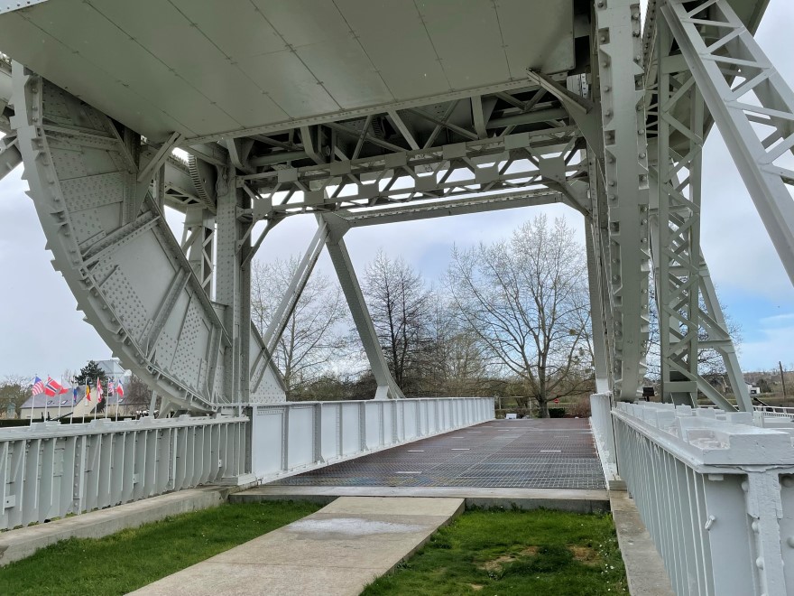 2023, tourism: Normandy Pegasus Bridge wargamers Italeri MDF